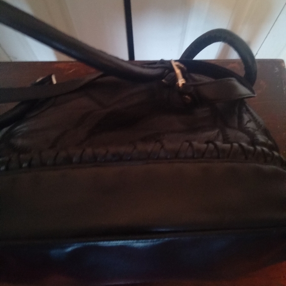 HANDBAG - Picture 2 of 2
